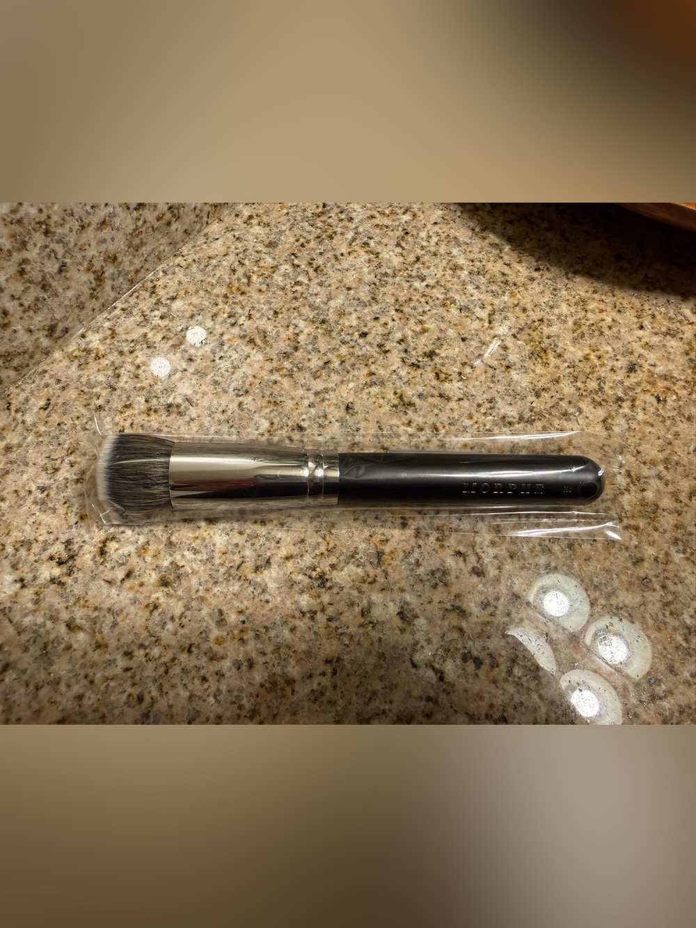 Morphe M6 Pro Flat Buffer Brush - Picture 2 of 4